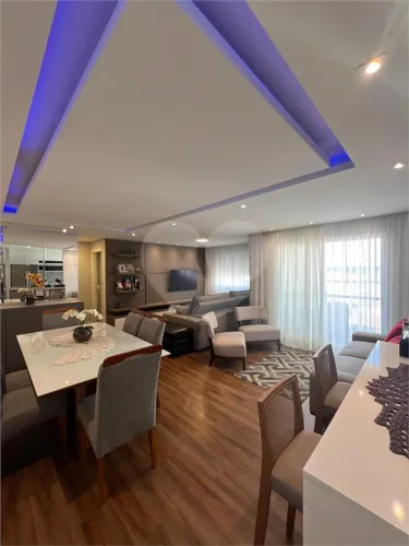 Apartamento à venda com 2 quartos, sendo 1 suíte, no condomínio Dreams Residencial Paulíni