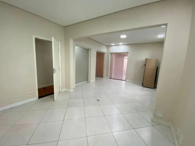 Casa com 1 dormitório para alugar, 168 m² por R$ 8.400/mês - Centro - Santo André/SP