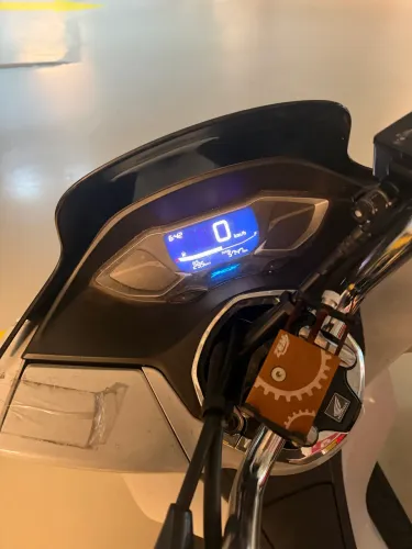 HONDA PCX CBS 2025 - GARANTIA DE FÁBRICA