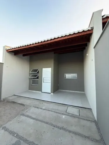 Casa com 90m² | 3 quartos | 2 banheiros | Fortaleza e Região Metropolitana