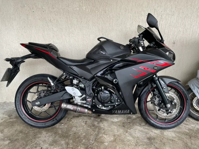 Yamaha R3 2018