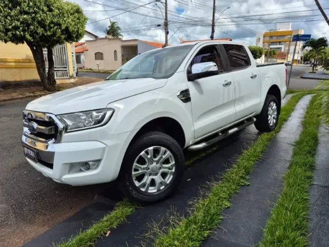 Ford Ranger XLT 2.5 16V 4X2 CD Flex 2018