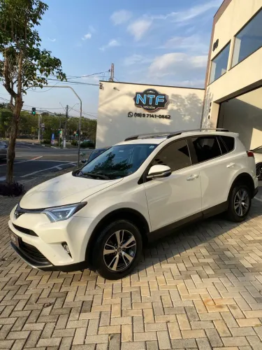Toyota RAV4 2.0 4X2 16V Aut. 2018