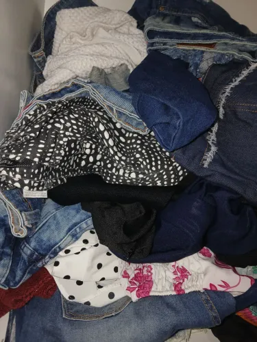 50 peças Lote de roupas femininas P/M/G
