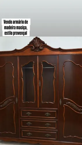VENDE-SE ARMÁRIO VINTAGE/PROVENÇAL. RELIQUIA!
