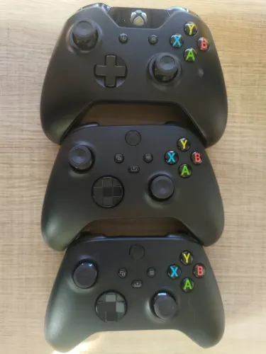 Controles Xbox one e Series S/X (descrição)