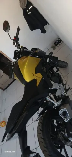 Cb twitter 300 abs