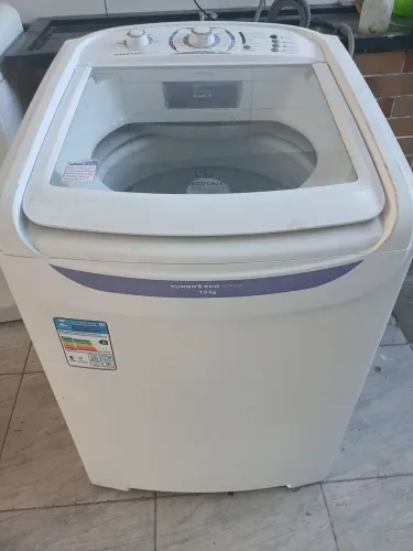 Máquina de Lavar Roupa Electrolux