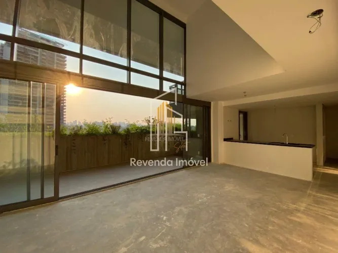 Condomínio Parque Global em Real Parque - Apartamento Duplex de 325m² com 4 suítes e 5 vag