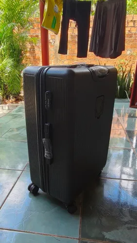 Vende-se Mala viagem grande