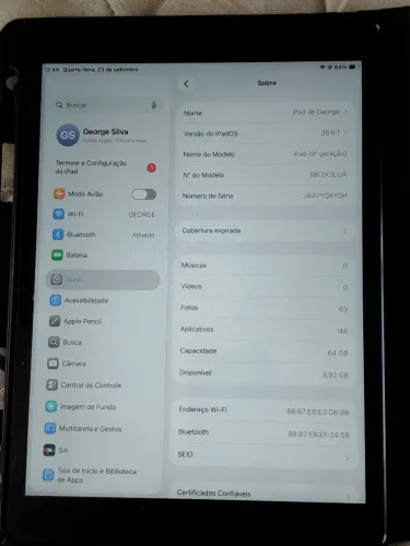 Vendo iPad geração 9 com carregador e ótima bateria em bom estado e funcionando 