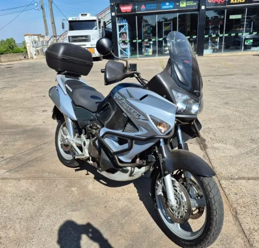 HONDA XL1000 VARADERO MUITO NOVA
