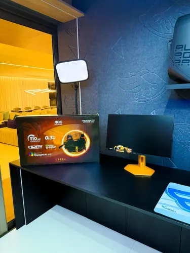 Monitor gamer 310hz AOC AGON CS2