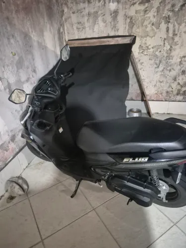 Yamaha fluo 125 pouco rodada