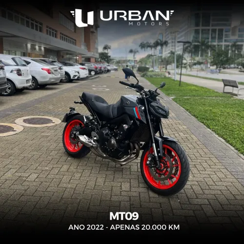 Yamaha MT09 - baixo km - Impecável