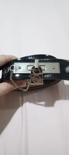 Cinto ( couro legítimo/ marca Marc Jacobs ) 