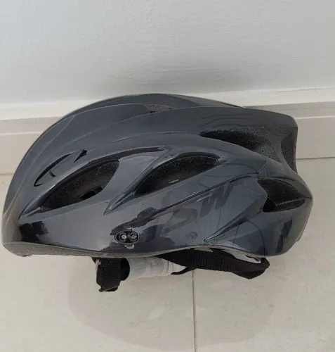 Capacete ciclista infantil