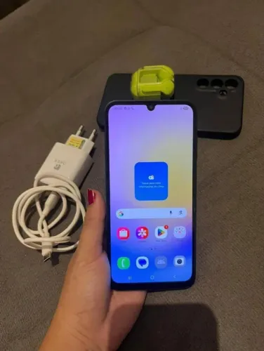 Vendo Samsung A25 5G 256GB NFC, impecável - 950$ facilito cartão ate 12x