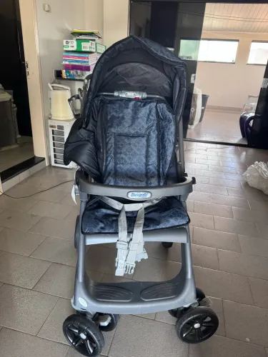 Carrinho de bebê Burigotto