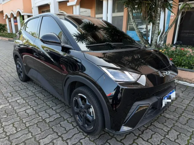 BYD Dolphin EV (Elétrico) 2025