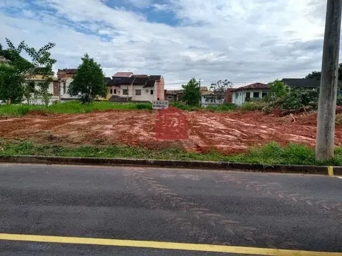 Lote à Venda em Jardim Vitória, Macaé por R$ 200 mil