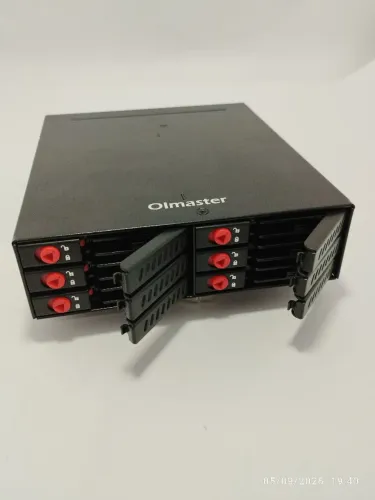 Gaveta para até 6 SSDs 2.5 polegadas marca Olmaster