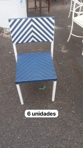 Ótimas Cadeiras em alumínio
