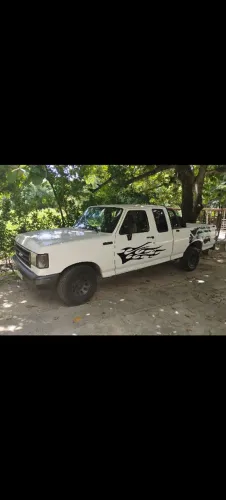 Ford F-1000 Super CE 4.9i / 3.6 1995