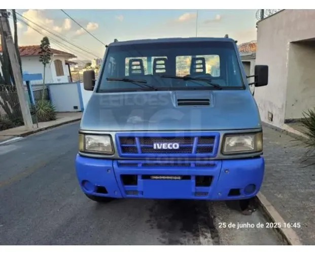 ITAÚNA MG - CAMINHÃO COM PLATAFORMA 5 MTS - IVECO DAILY7013 CC1