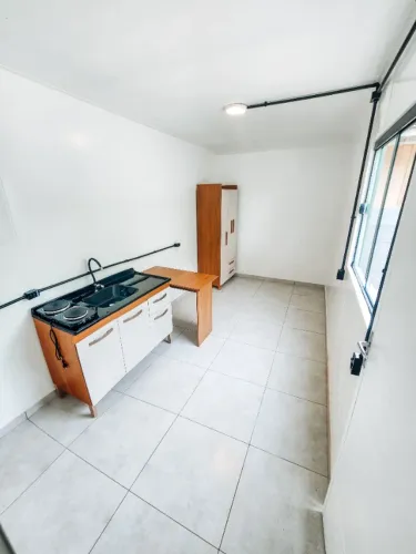 Kitnet nova, mobiliada e com vaga, no Bacacheri ? pronta para morar!