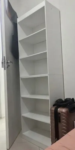 Estante para livros e objetos
