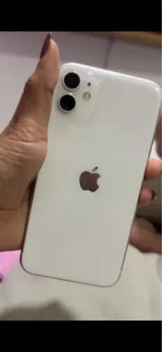 iPhone 11 - 64 GB - novo