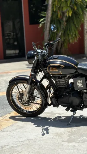 Royal Enfield Classic 500