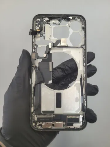 Aro Original iPhone 15 Pro Max Usado