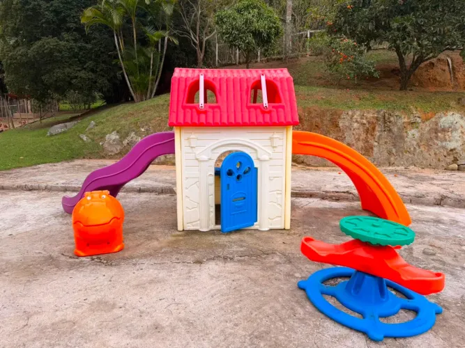 PARQUINHO INFANTIL COMPLETO - CASINHA 2 ANDARES + ACESSÓRIOS