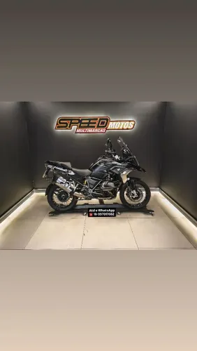 BMW R1250 GS premim triple Black