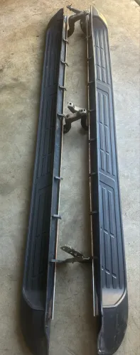 Estribo Hilux