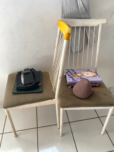 2 cadeiras usadas