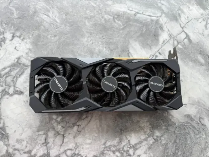 Placa de Vídeo GIGABYTE RTX 2070 Super