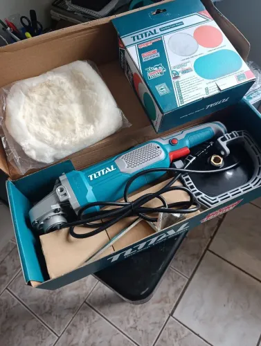 Vendo politriz 1400wats na caixa 
