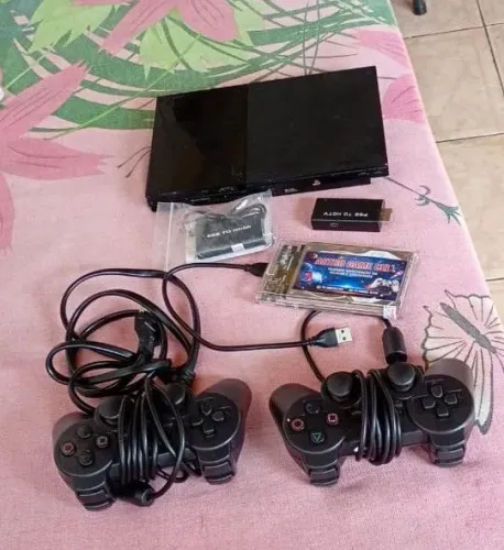 PS2 2 controle já com 800 jogos