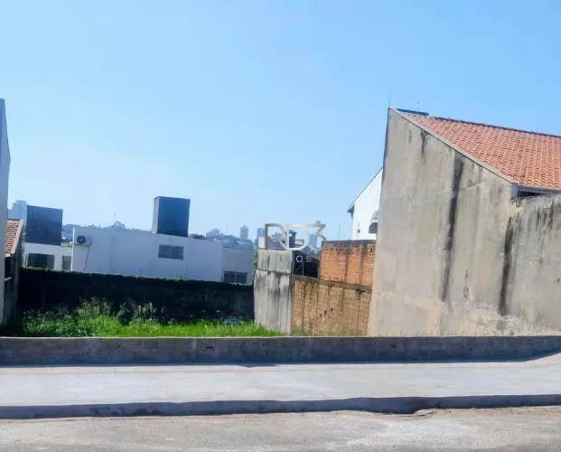 Terreno à venda, 360 m² por R$ 382.000 - Portal de Versalhes 1 - Londrina/PR
