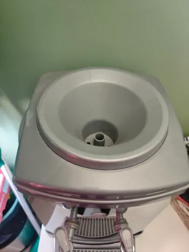 Bebedouro de Mesa Karina K11 Inox - Água Gelada e Natural (220V)