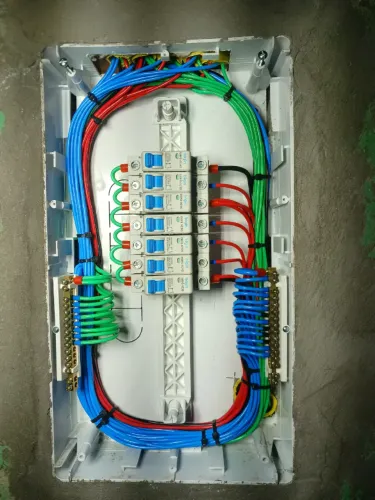 Serviços elétricos e refrigeração 