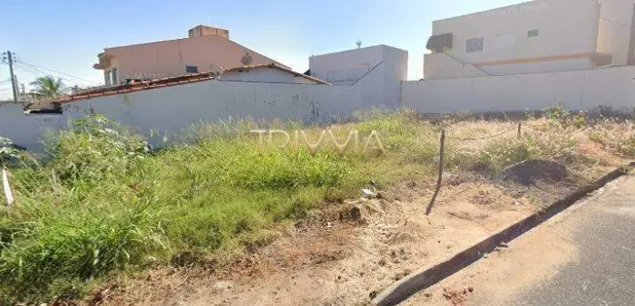 Terreno à Venda  Oportunidade para Construir do Seu Jeito!