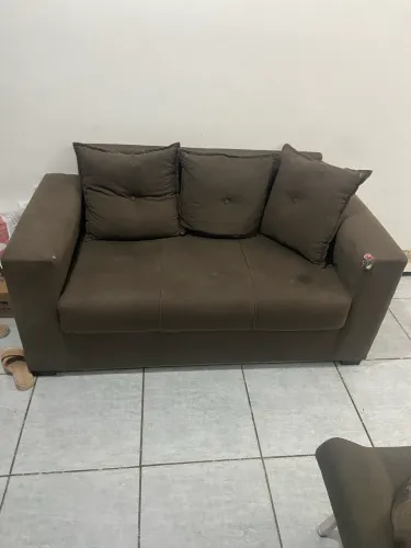 Sofá e duas poltronas usado