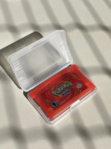 POKEMON FIRE RED VERSION GBA