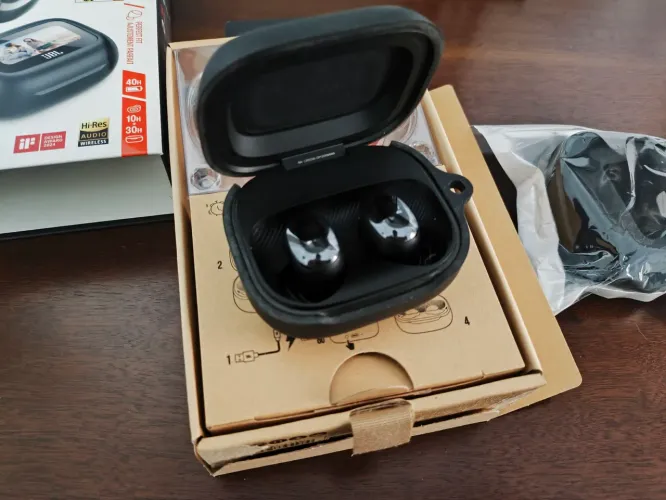 Fone Bluetooth JBL Live Buds 3