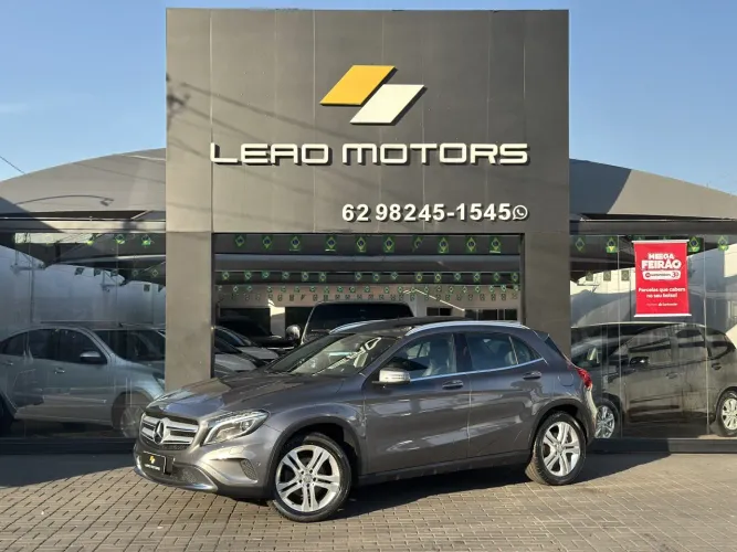 Mercedes-Benz GLA 200 Adv. 1.6/1.6 TB 16V Flex Aut. 2015