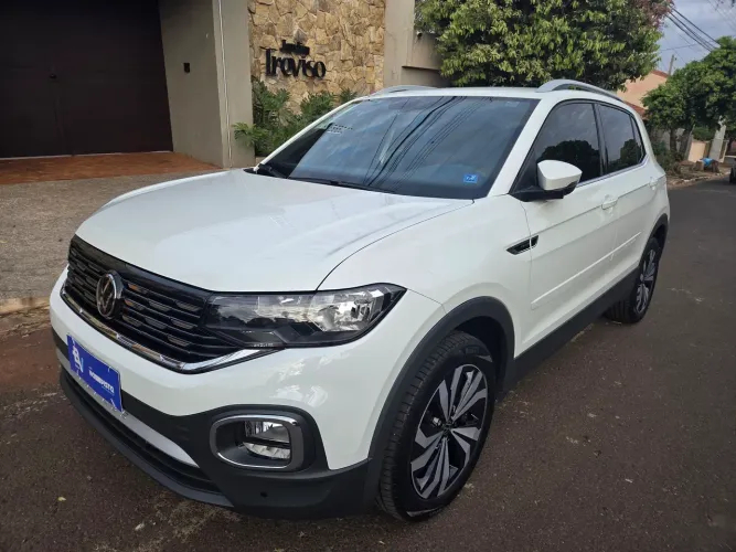 Volkswagen T-Cross Highline 1.4 TSI Flex 16V 5P AUT 2024